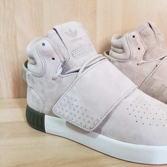 Women's ADIDAS Hi Top Fashion Sneakers sz 7 NEW - Picture 2 of 5